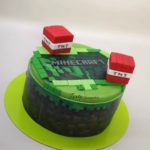tort minecraft z kostkami i wydrukiem