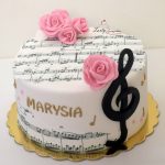 tort muzyczny z nutami dla dziewczyny