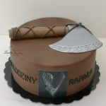 tort z toporem dla vikinga