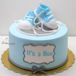 tort z bucikami na baby shower