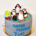 tort z pingwinami z madagaskaru
