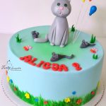 tort dla malucha z kotkiem